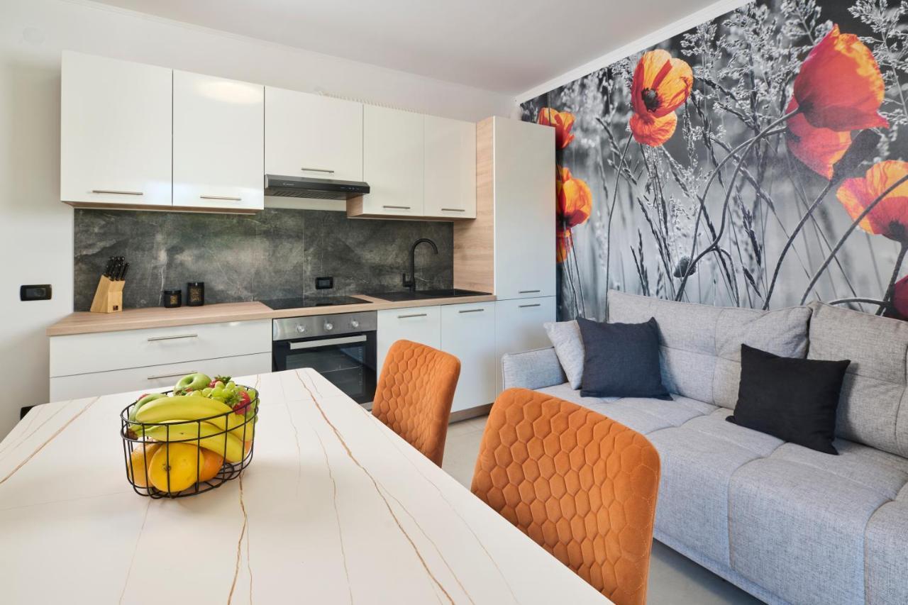 Apartments Dolcea Umag Exterior foto